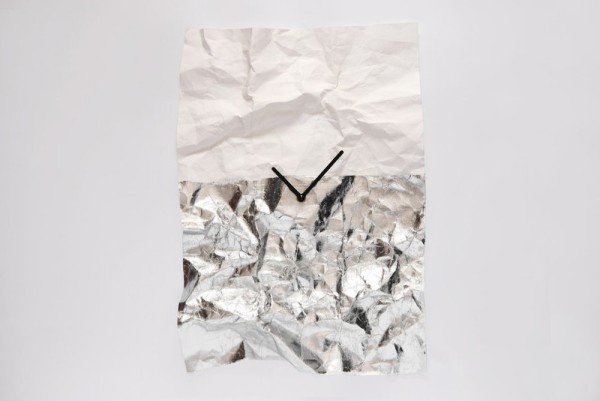 Unusual Clock that is Made from Paper-like Material ? New Time